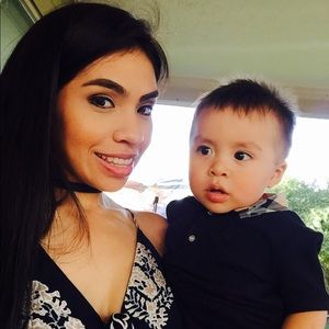 Meet your Posher, Laura